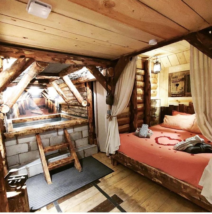 La Mine De Buck Hotel Le Biot Bagian luar foto